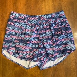Women’s The NorthFace Short Medium Aztec Running Hiking Camping